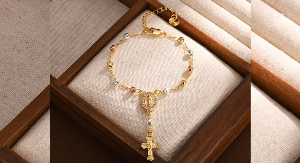 Is Mother’s Divine Treasury Bracelet Really Different, or Just Better Marketing Wrapped in Emotion?